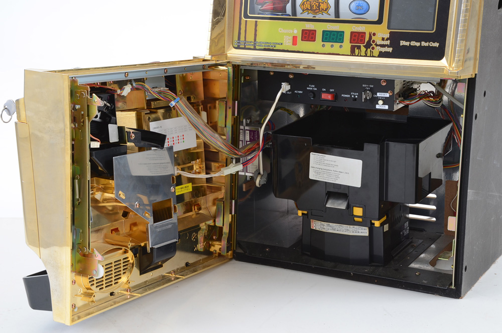 Vintage Japanese Slot Machine