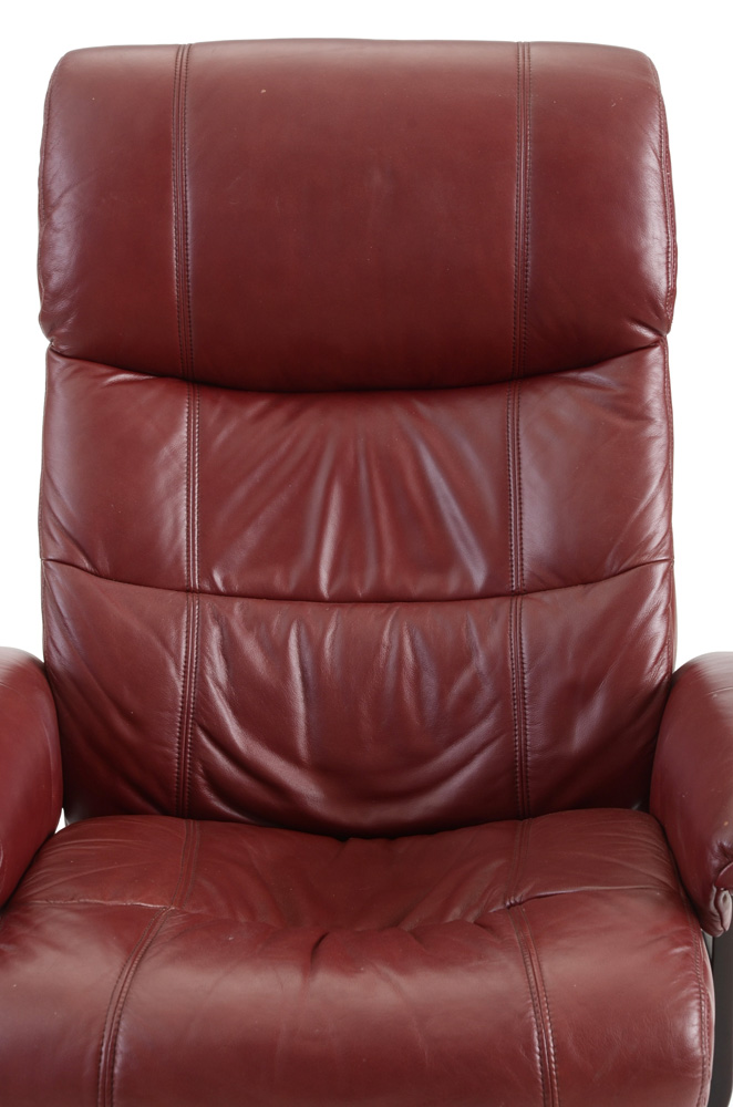 Lane Furniture "Rebel" Recliner Chair with Ottoman