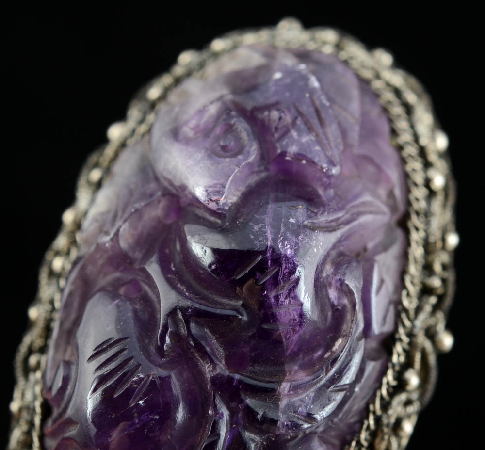 Early 20th Century Chinese Export Carved Amethyst and Silver Filigree Dress Clip