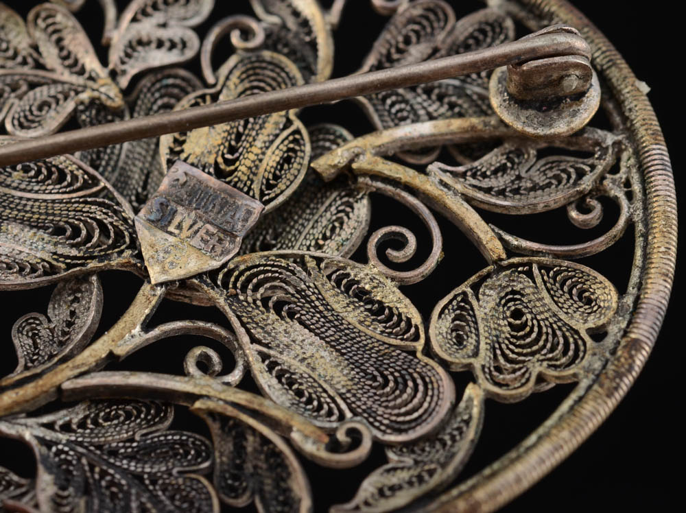 Early 20th Century Chinese Export 870 Silver Filigree Openwork Peony Floral Pin