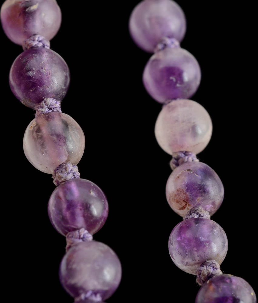 Early 20th Century Chinese Export Amethyst Beaded Necklace with Silver Clasp
