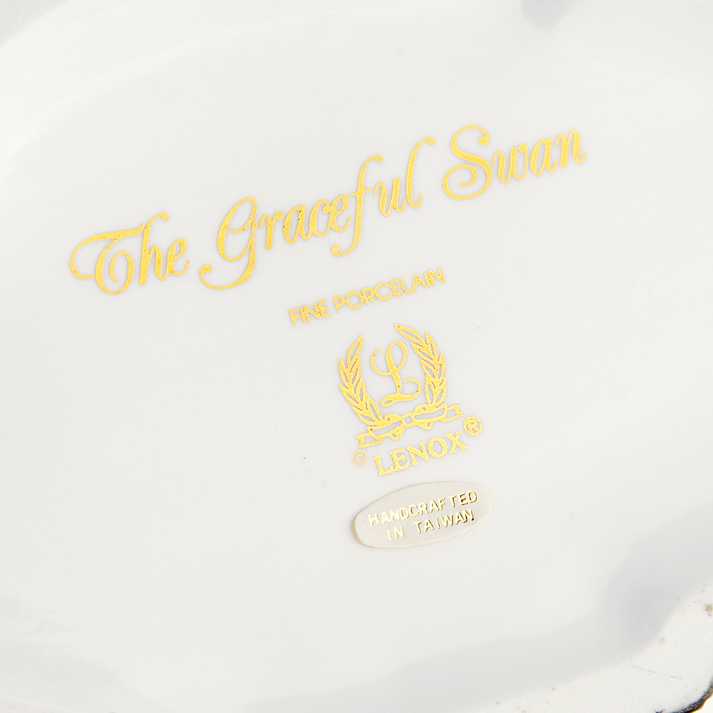 'The Graceful Swan' Lenox Fine Porcelain Figurine