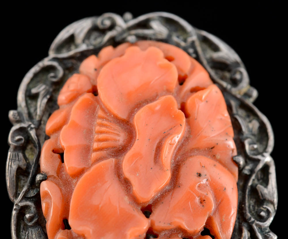Early 20th Century Chinese Export 880 Silver and Carved Coral Dress Clip