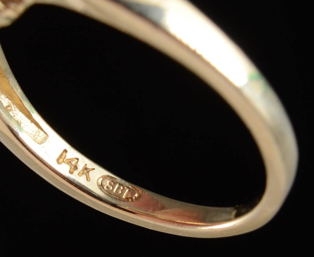 14K Yellow Gold Green Sapphire and Diamond Ring