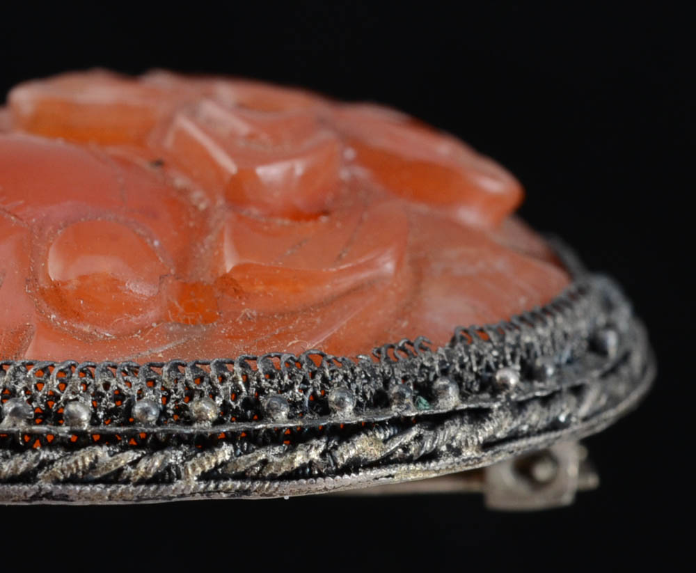 Early 20th Century Chinese Export 900 Silver and Carved Carnelian Dress Clip