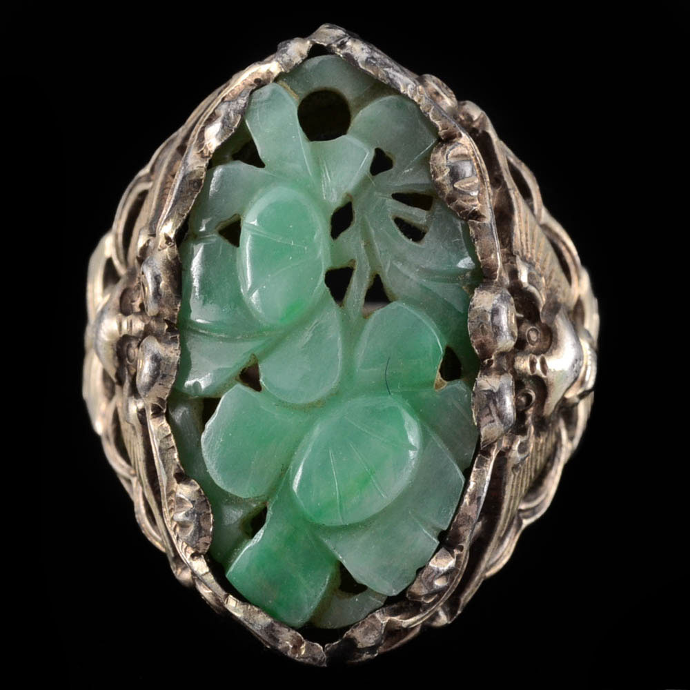 Early 20th Century Chinese Export 850 Silver and Carved Jadeite Openwork Ring