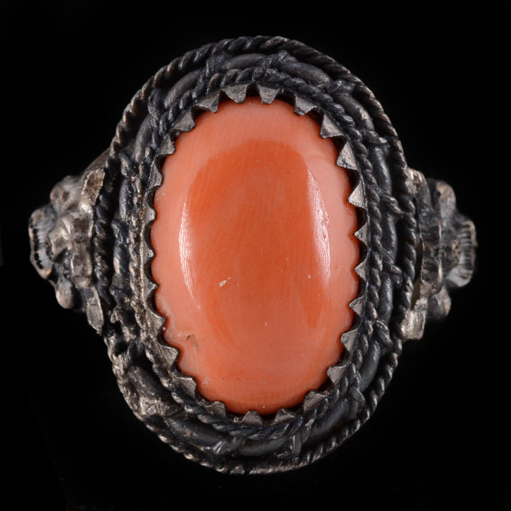 Early 20th Century Chinese Export 900 Silver and Coral Ring