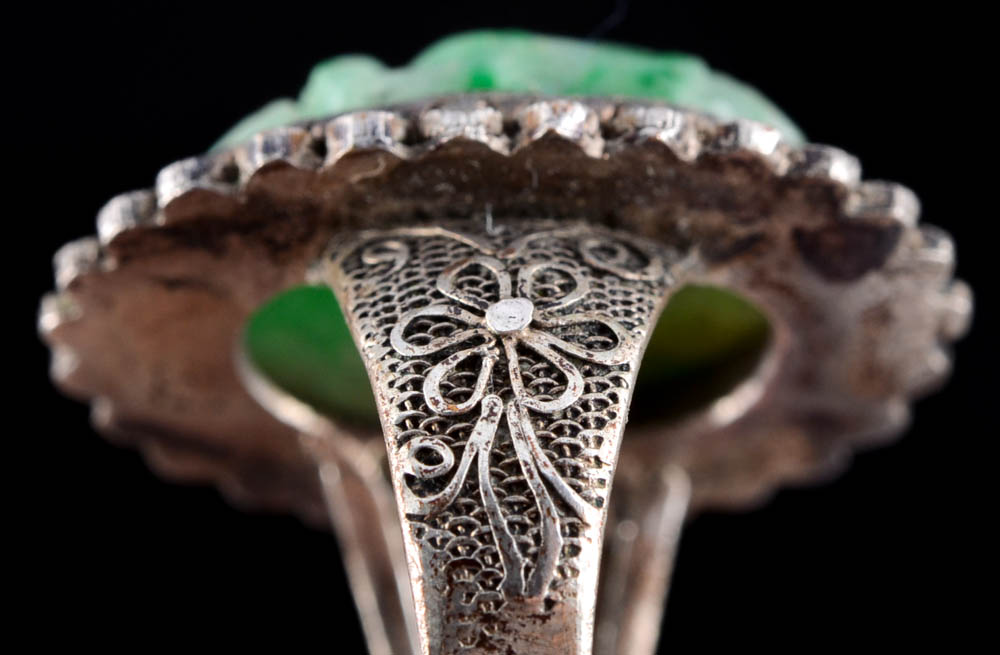 Early 20th Century Chinese Export 840 Silver and Carved Jadeite Filigree Ring and Pin