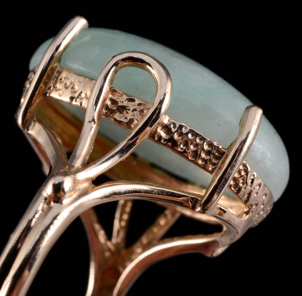 14K Yellow Gold Jadeite Ring
