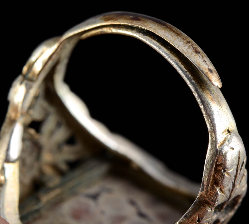 Early 20th Century Chinese Export 850 Silver and Leopard Jasper Openwork Ring