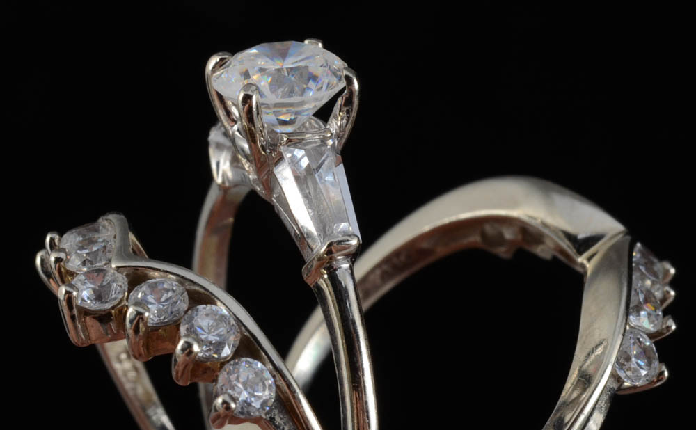 14K White Gold and Simulated Diamond Wedding Ring Set