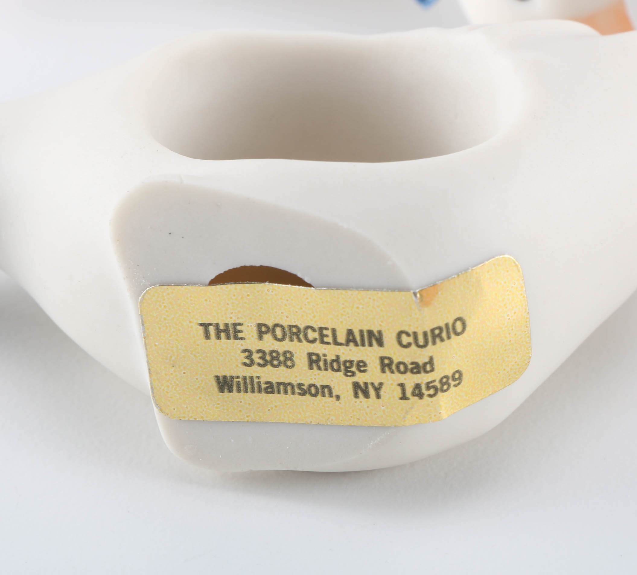 Assortment of Porcelain and Bone China Décor