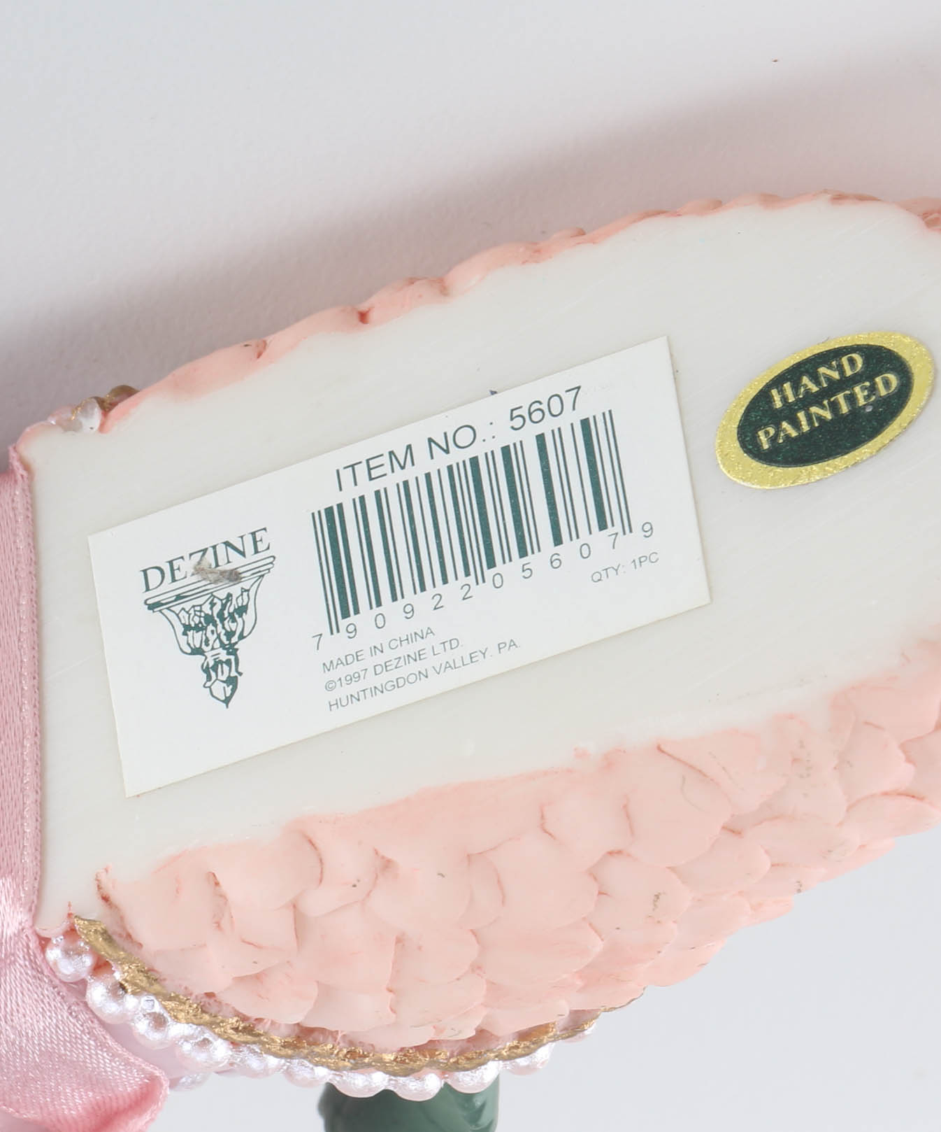 Assortment of Porcelain and Bone China Décor