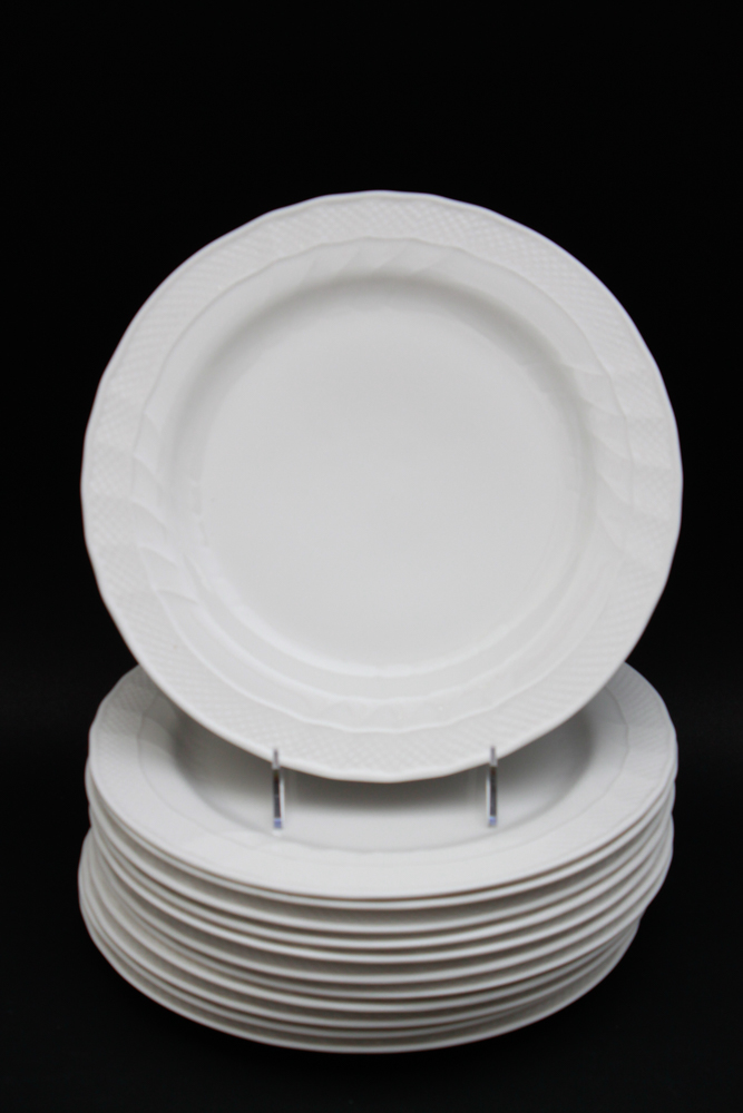 Fortessa Victoria Vitrified China Plate Set