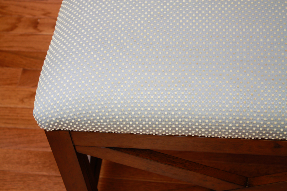 Dimensions Furniture Padded Wooden Bench