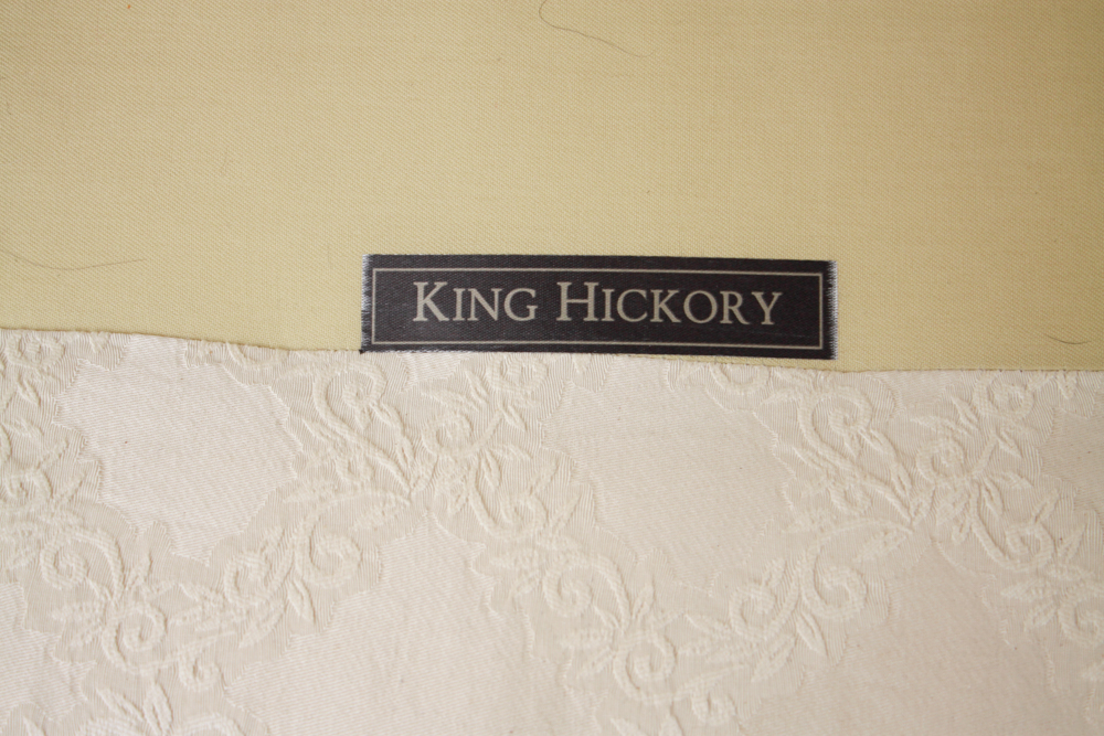 King Hickory Ivory Side Chair