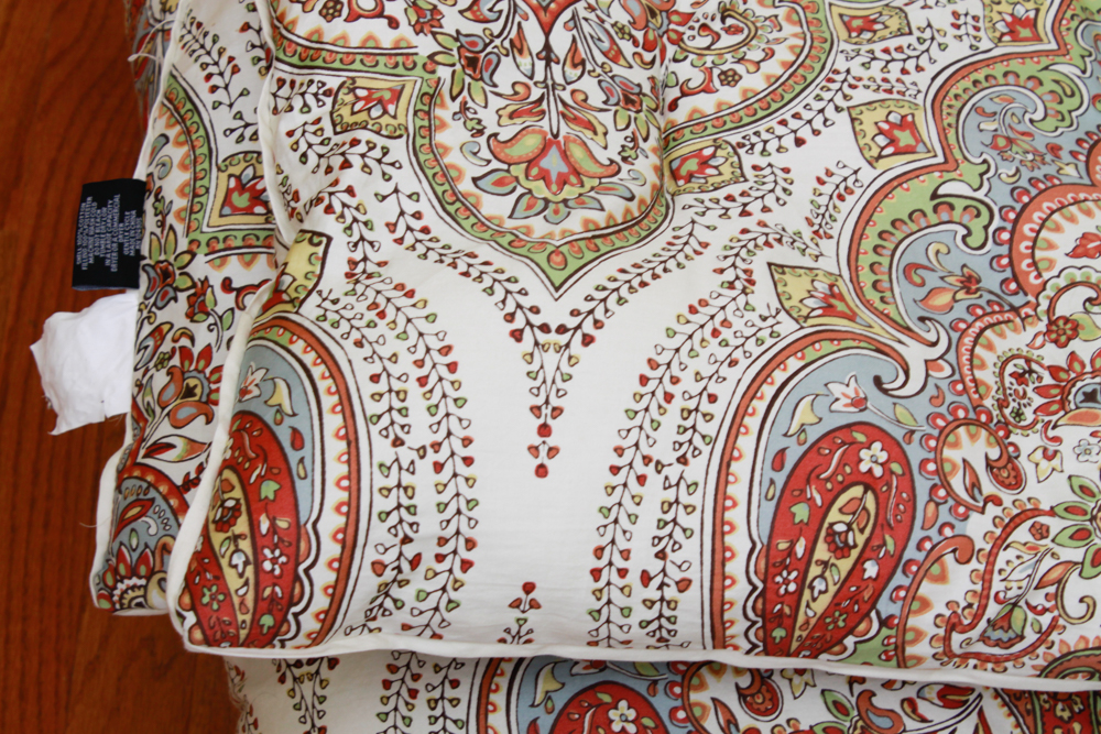 Tahari Home "Moroccan Medallion" King Bedding Set