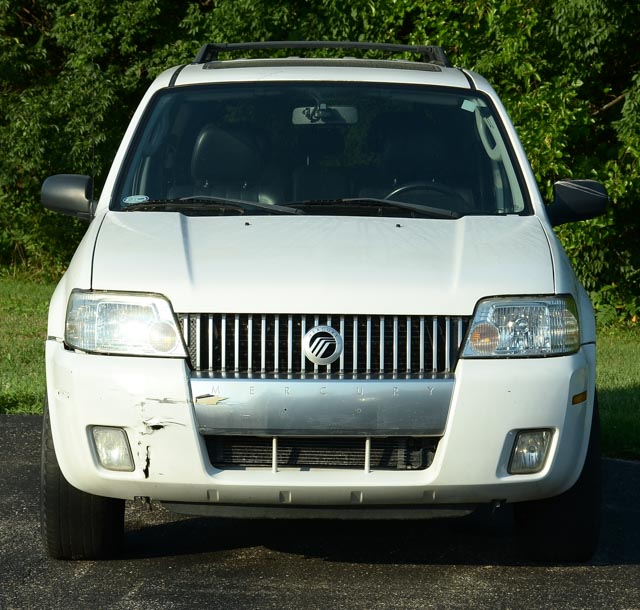 2007 White Mercury Mariner V6