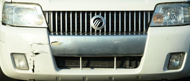 2007 White Mercury Mariner V6