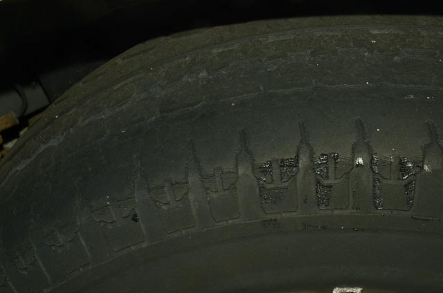 2007 White Mercury Mariner V6