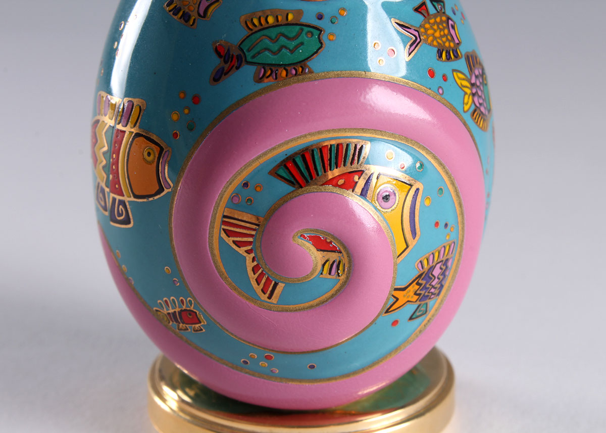 Laurel Burch "Fishy Feline" Feline Egg by Franklin Mint