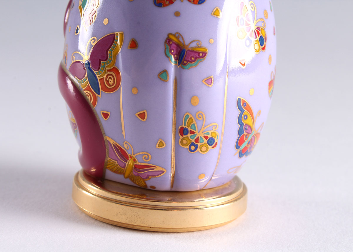 Laurel Burch "Floating Feline" Feline Egg by Franklin Mint