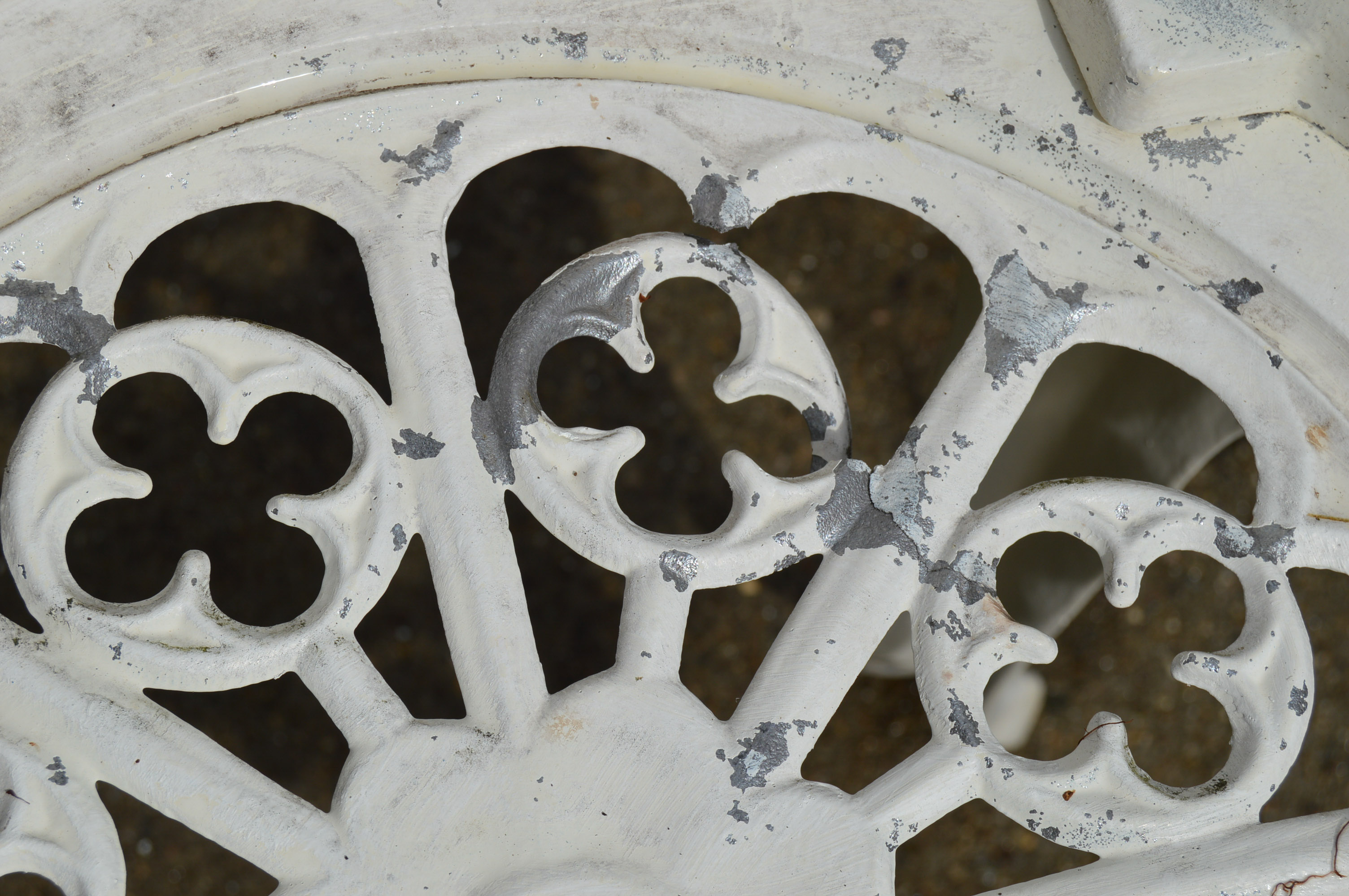 White Cast Iron Patio Table and Chairs