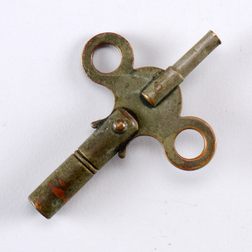 Vintage Syroco 8-Day Jeweled Wall Clock