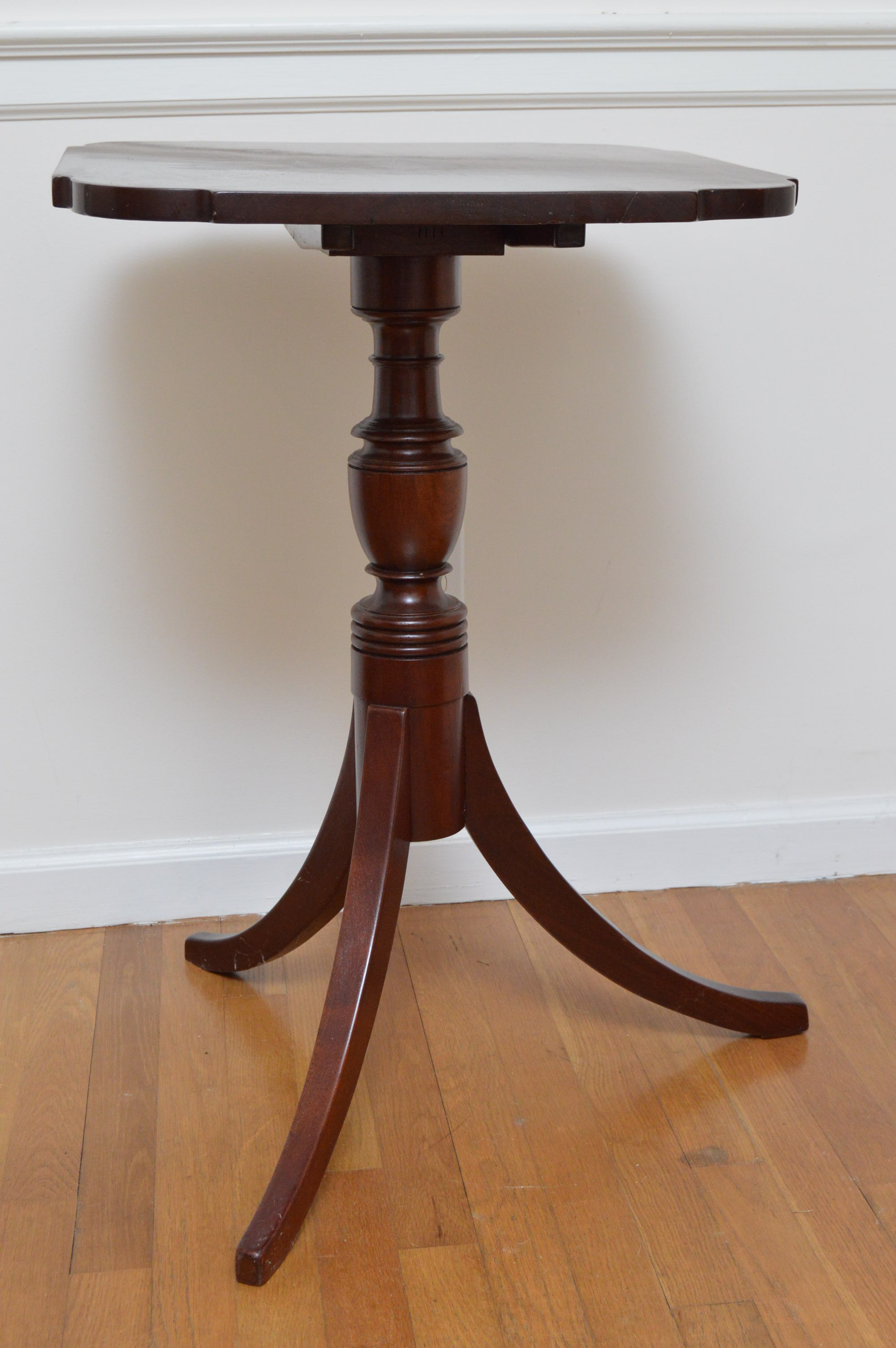 Wooden Folding Pedestal Tables