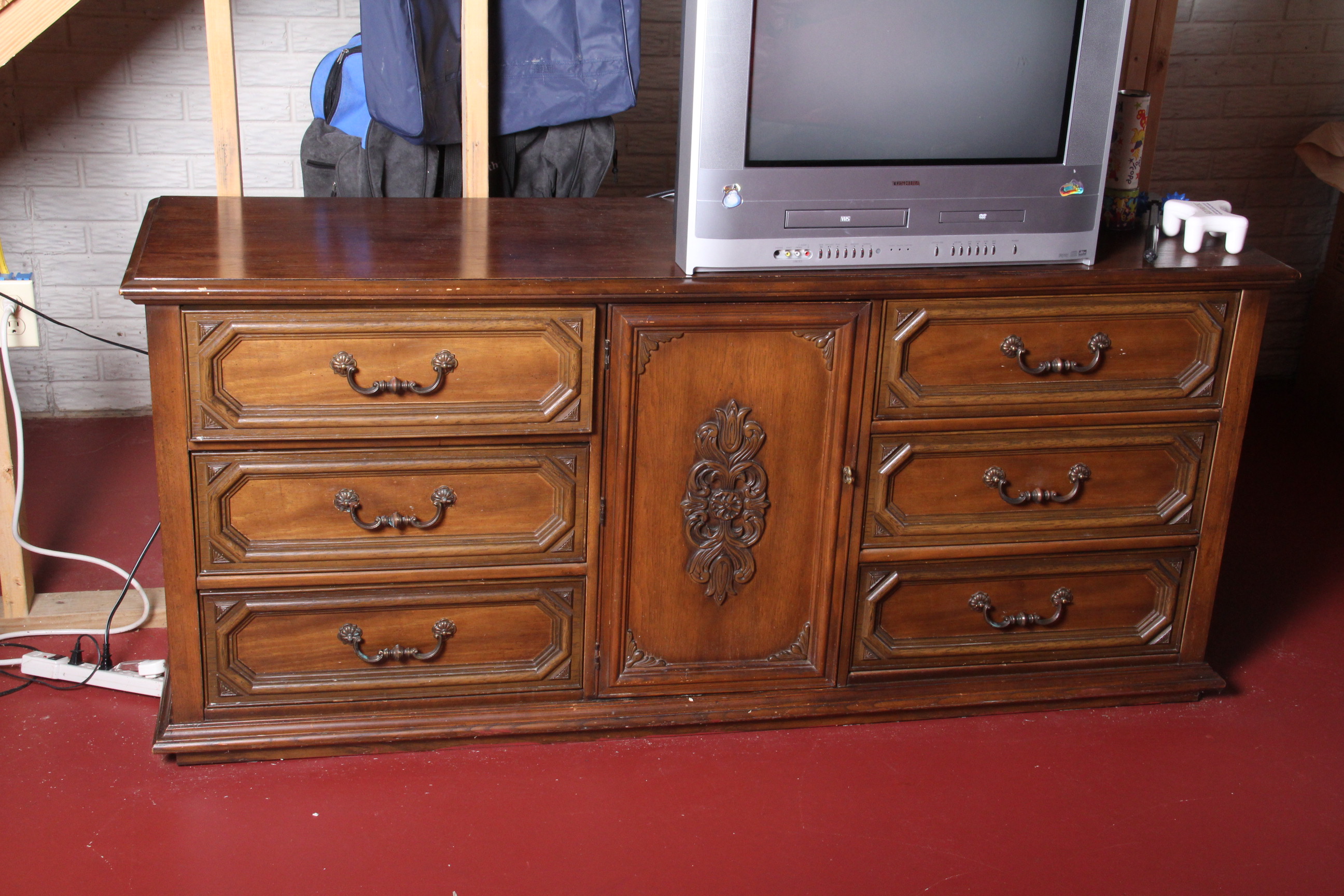 Vintage Bassett Furniture Walnut Dresser