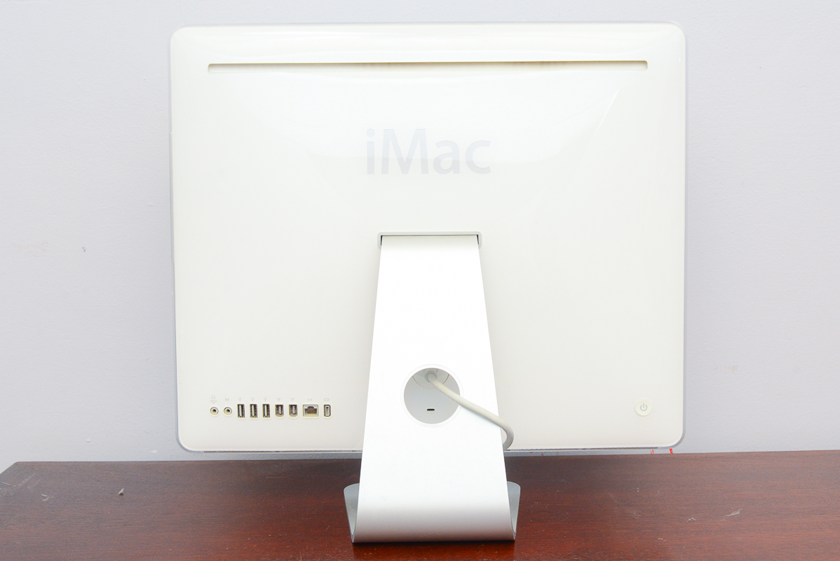 White iMac G5 Desktop Computer
