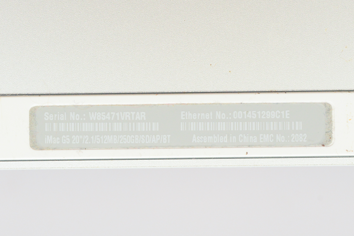 White iMac G5 Desktop Computer