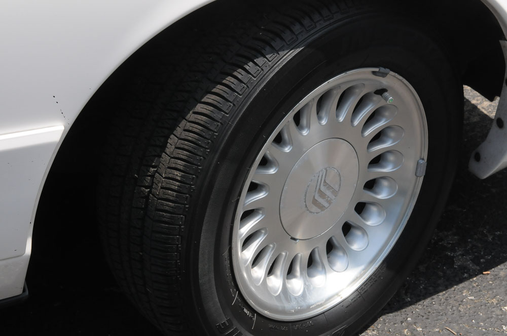 1999 Mercury Grand Marquis LS Sedan