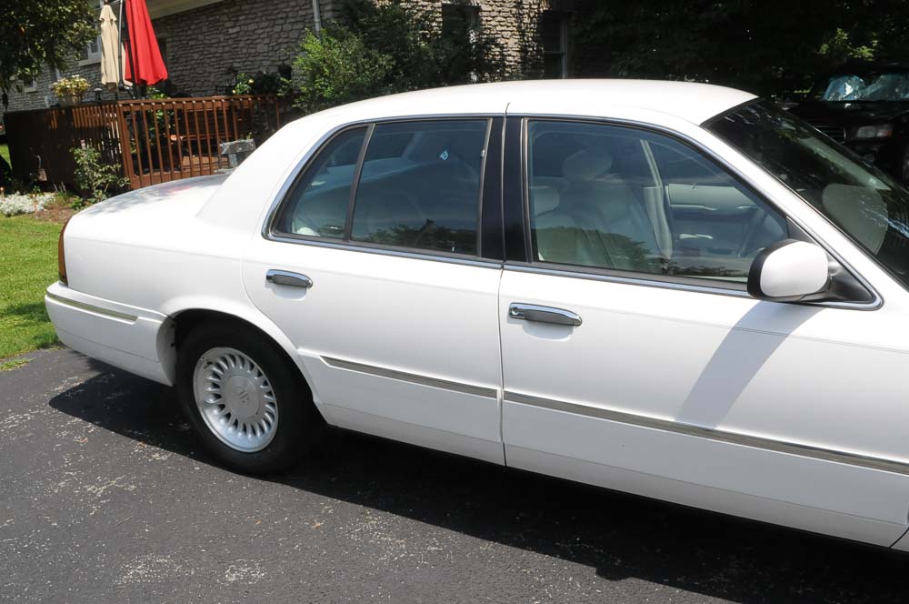 1999 Mercury Grand Marquis LS Sedan