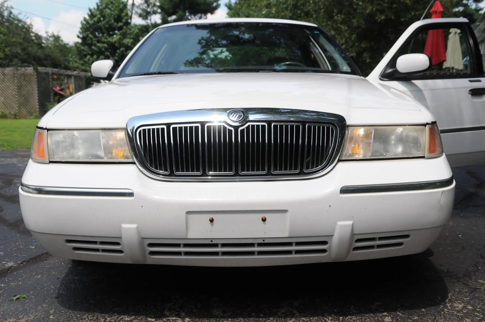 1999 Mercury Grand Marquis LS Sedan