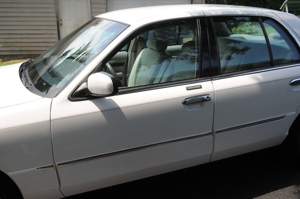 1999 Mercury Grand Marquis LS Sedan