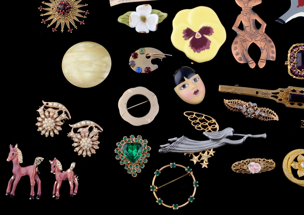 Vintage Costume Brooches