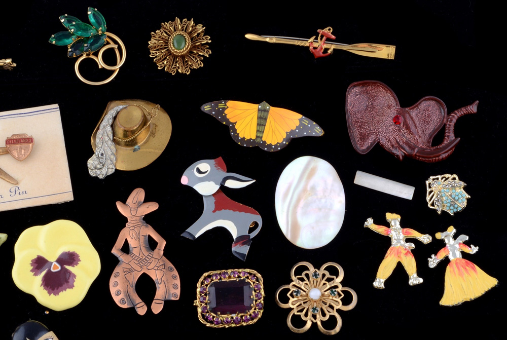Vintage Costume Brooches