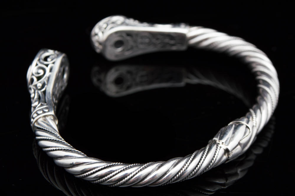 Robert Manse Sterling Silver, 18K Gold and Chome Diopside Bangle Bracelet