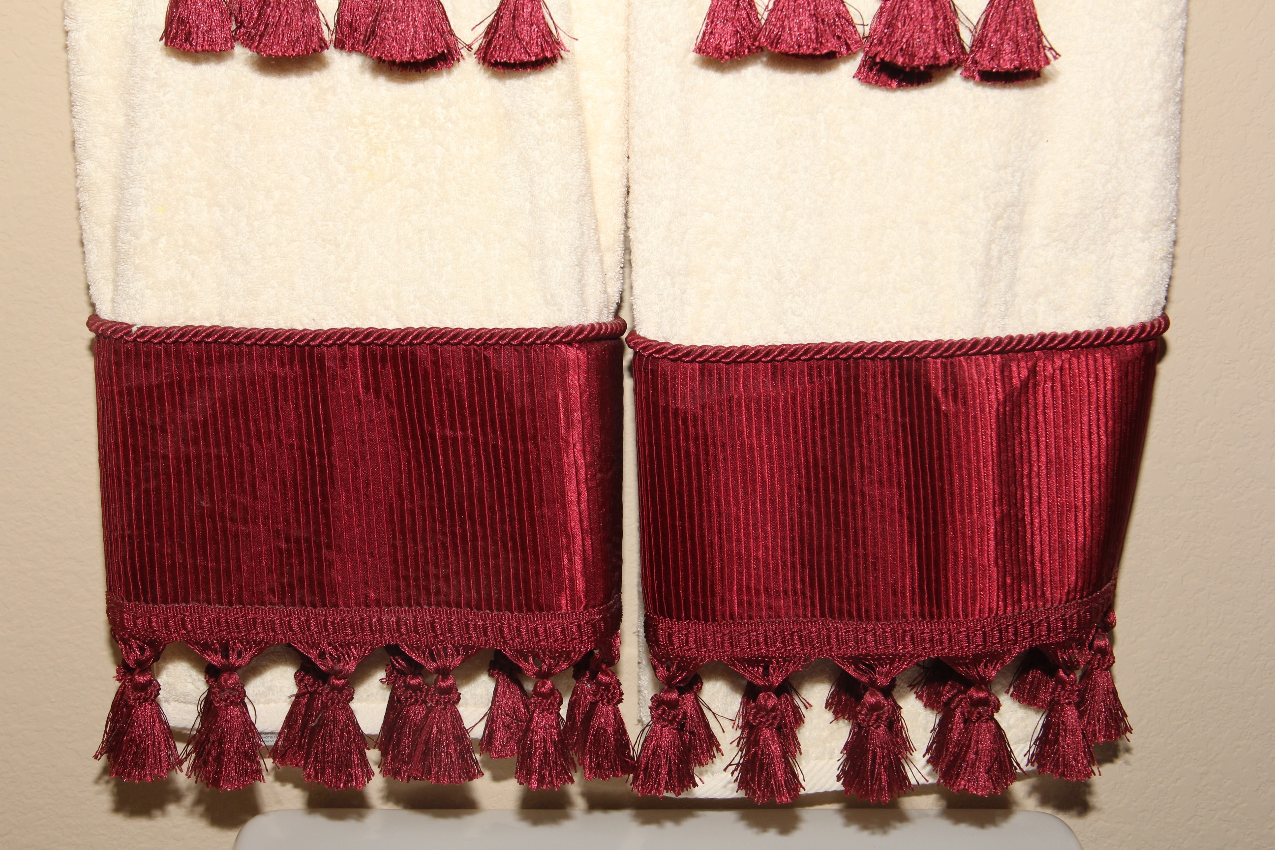 Decorative Hand Towels