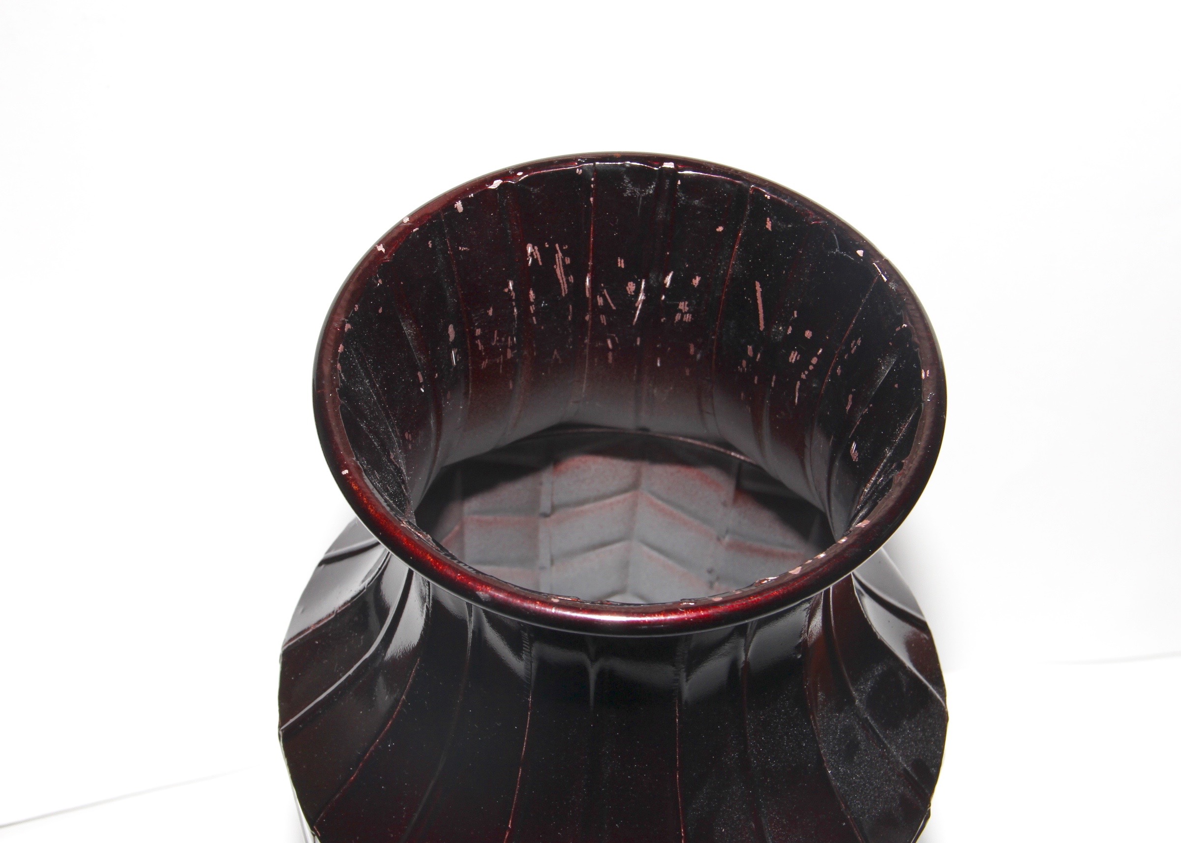 Sangria Tone Decorative Metal Vase