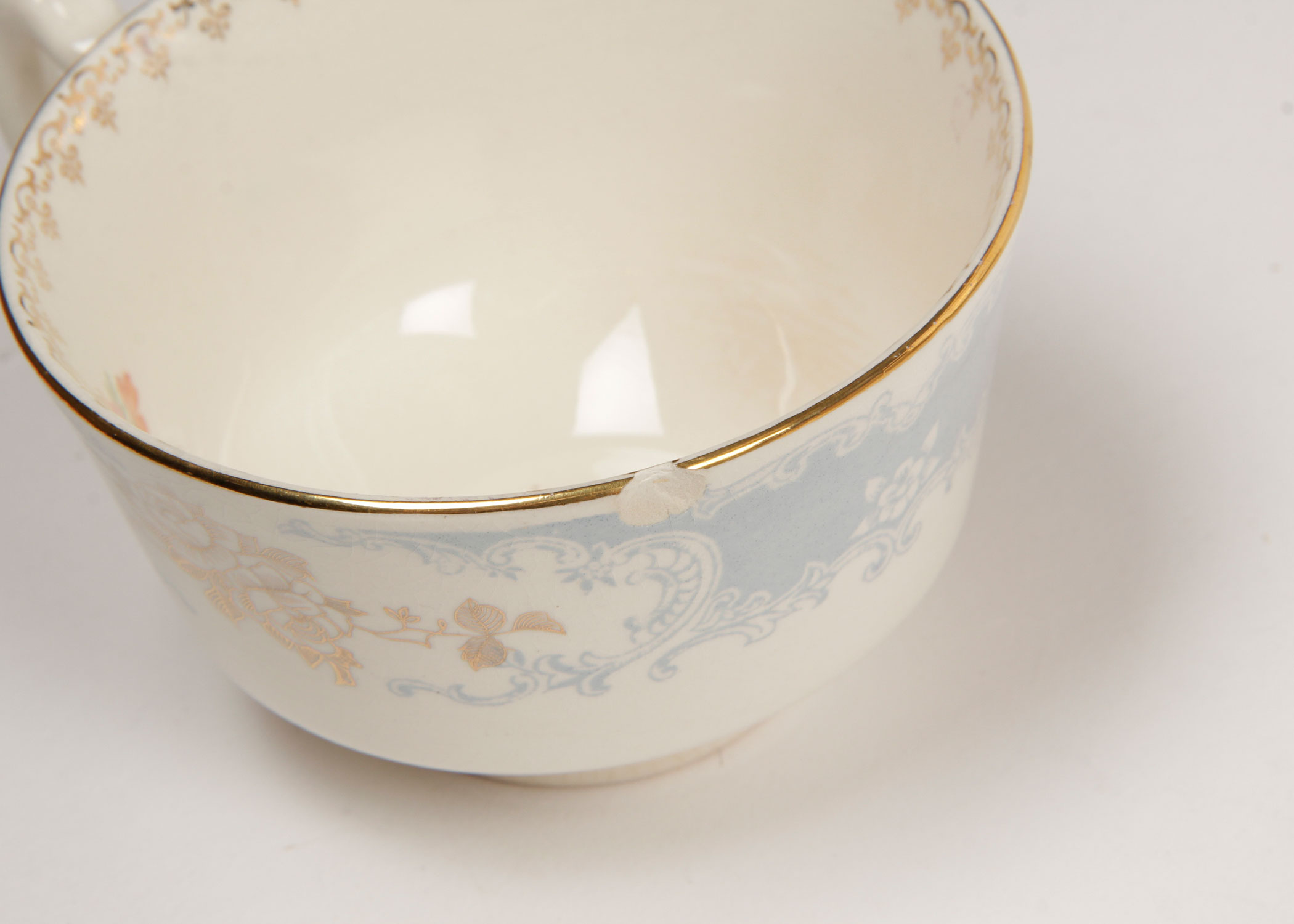 Homer Laughlin Royal Splendor 22 Carat Gold Place Settings for Six