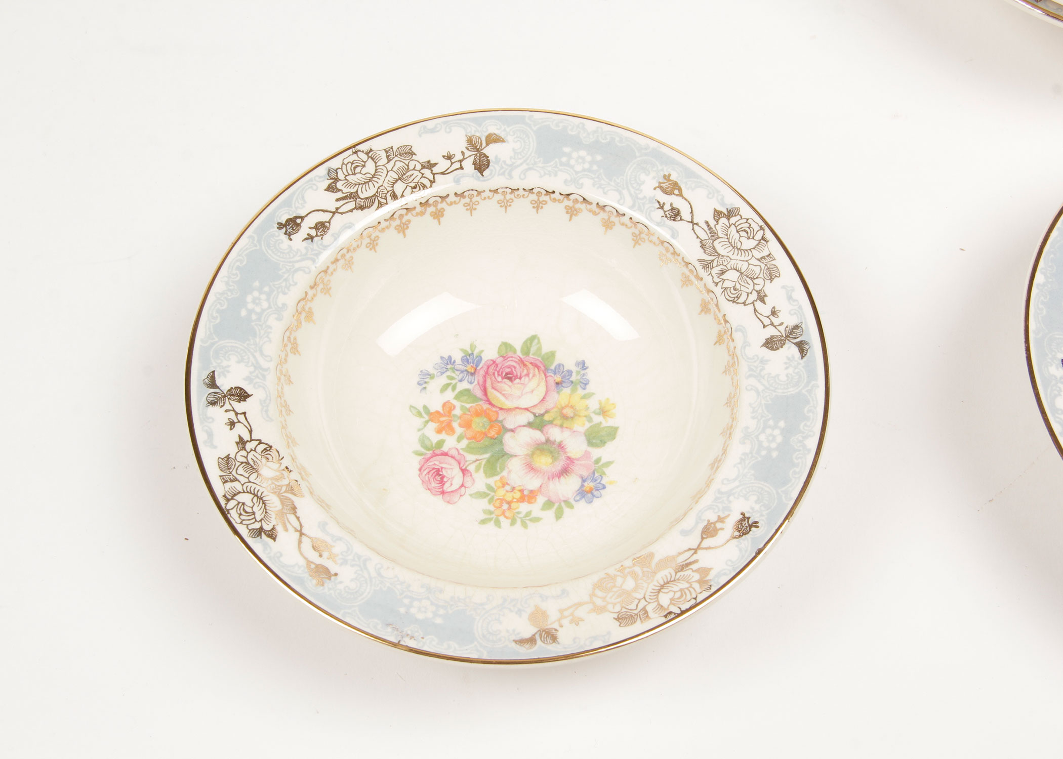 Homer Laughlin Royal Splendor 22 Carat Gold Place Settings for Six