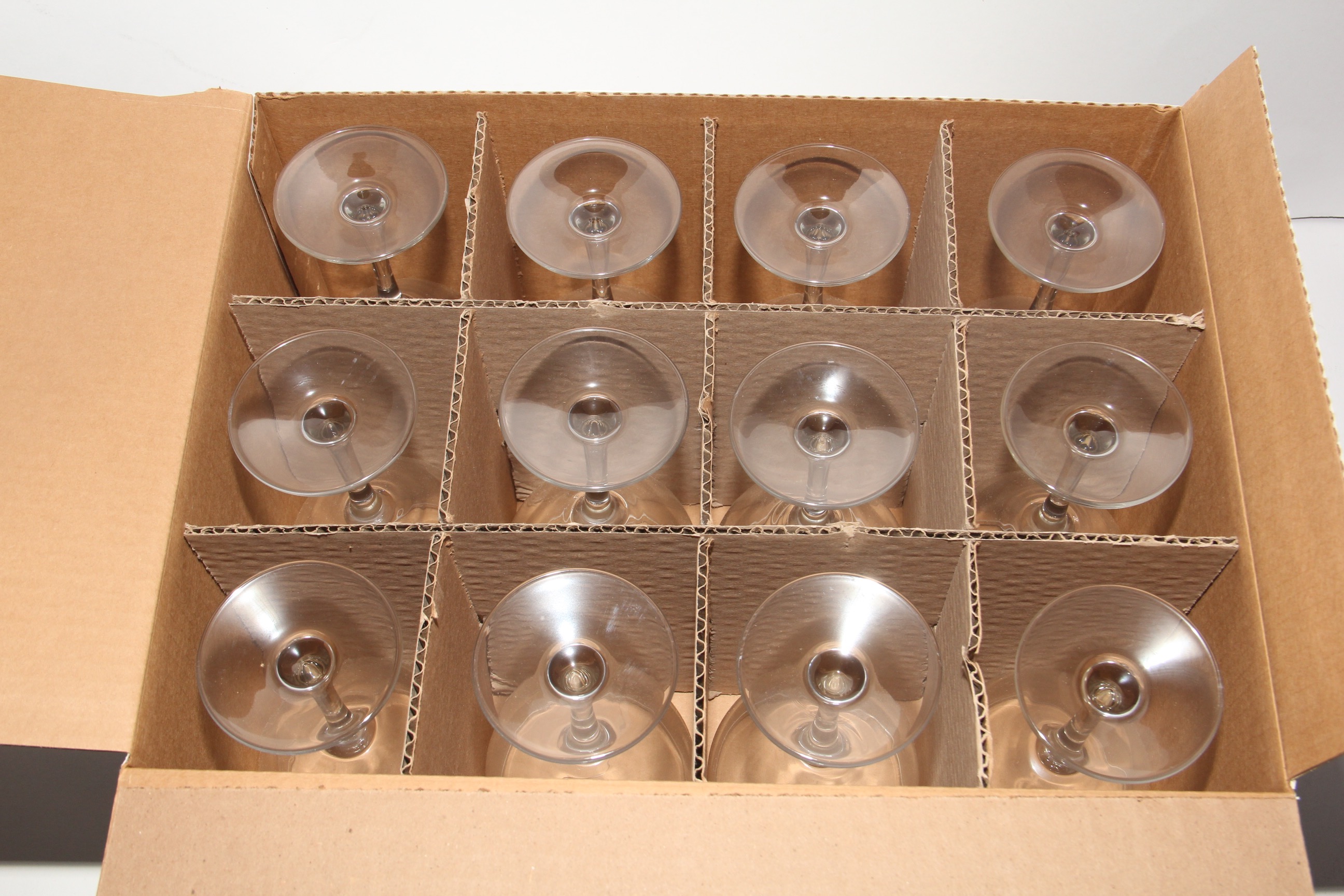 Set of Twelve Luminarc "nuance ballon" Wine Glasses