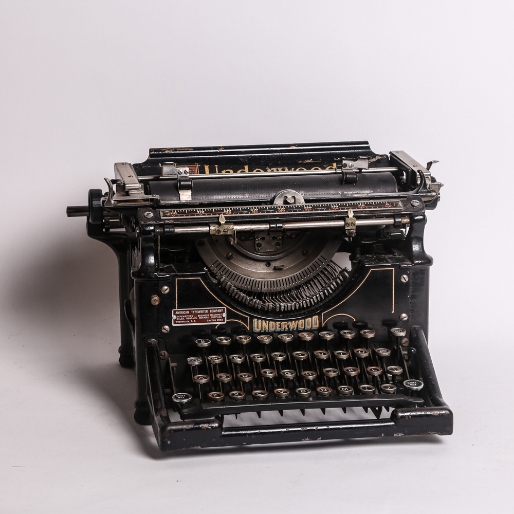 Vintage Underwood No. 5 Typewriter