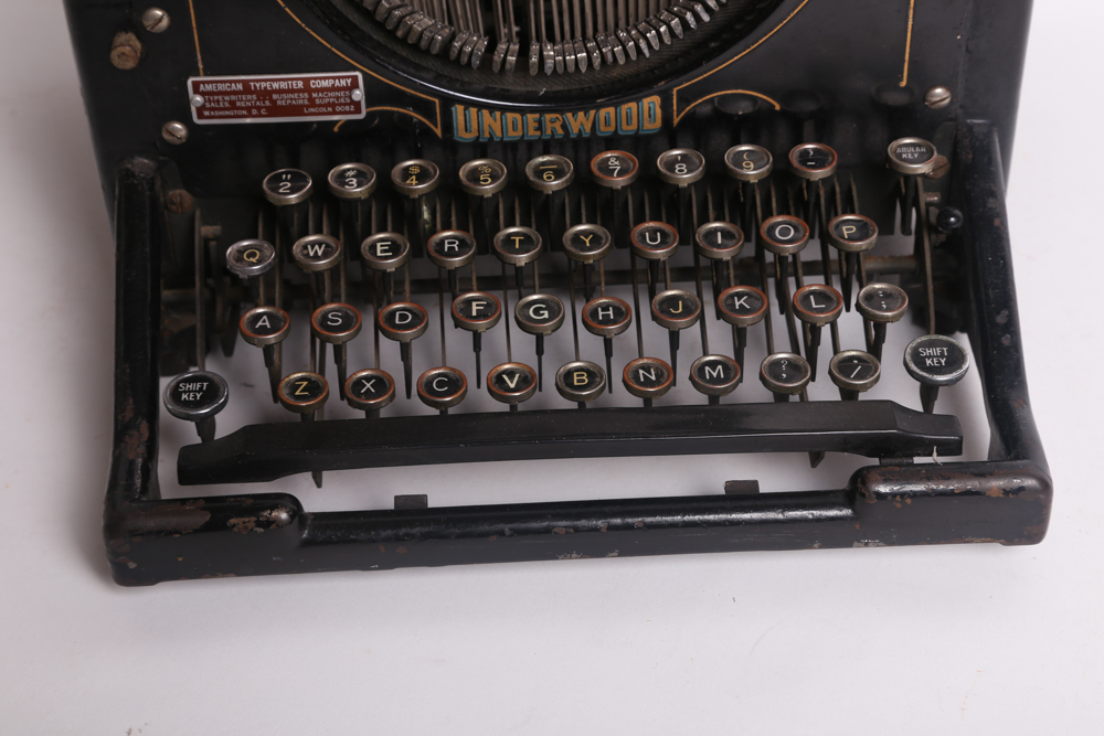 Vintage Underwood No. 5 Typewriter