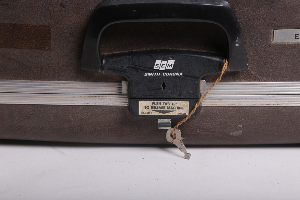 Smith-Corona Electra 120 Typewriter