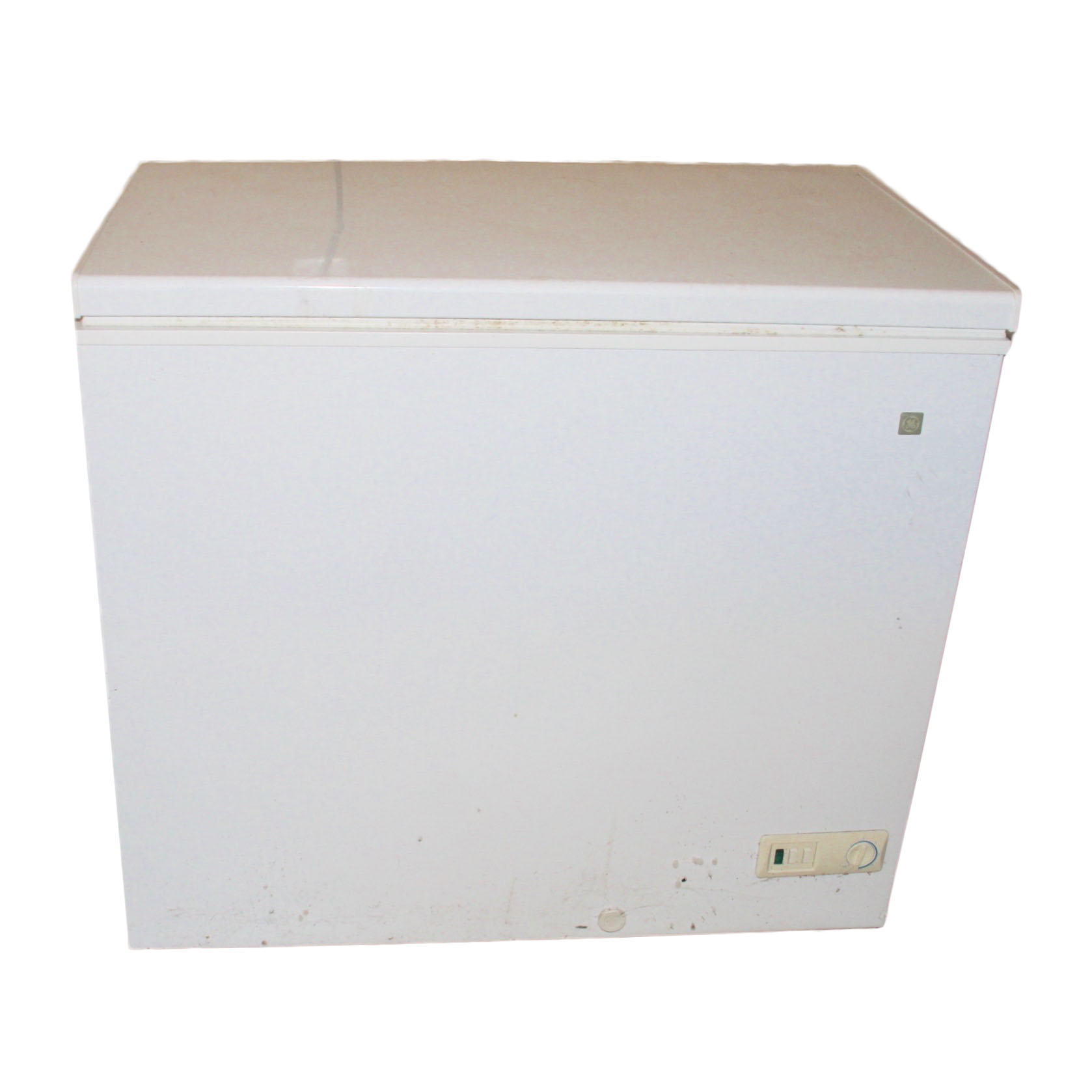 General Electric Lidded Deep Freezer