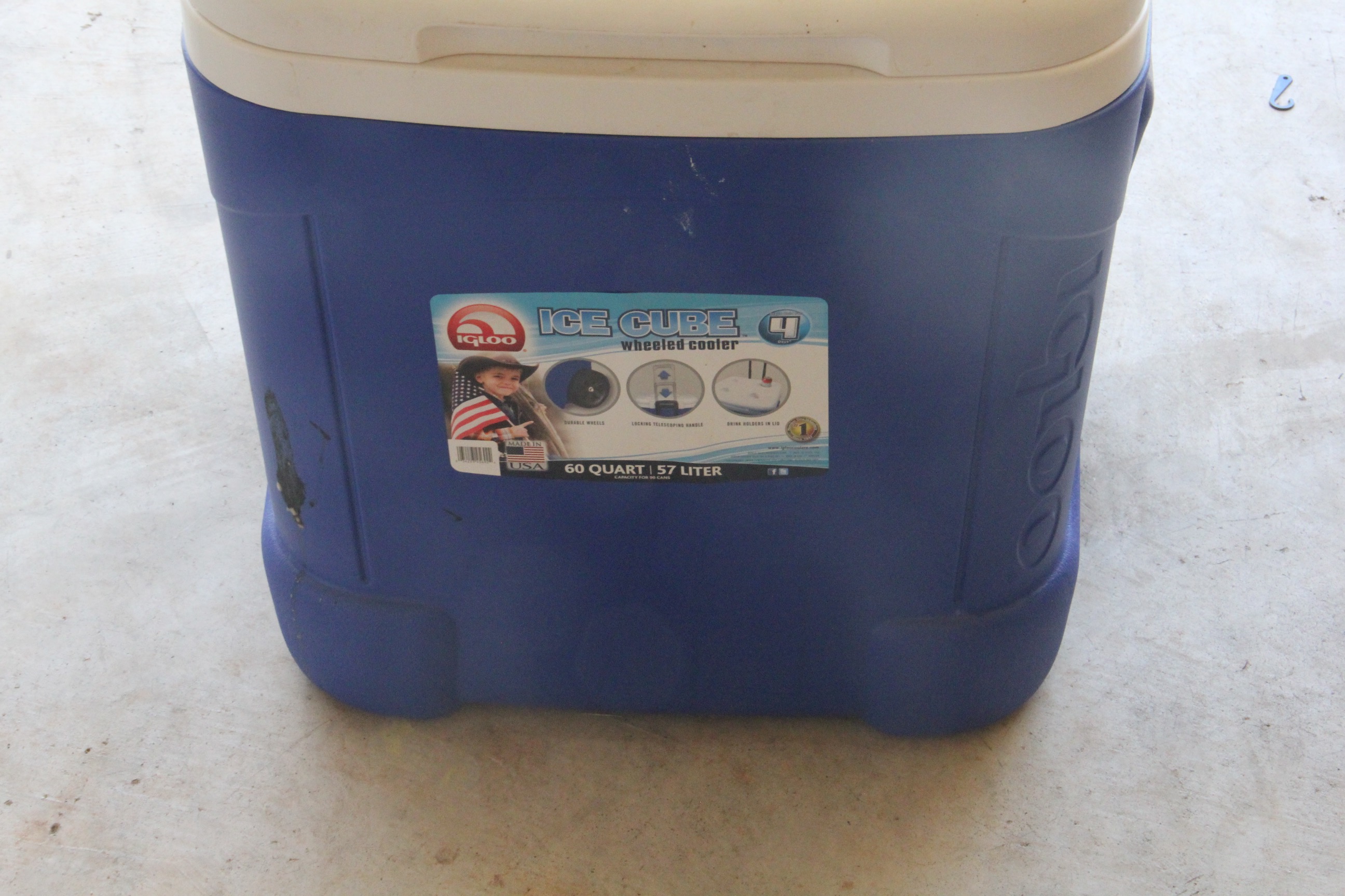 Wheeled Igloo Drink Cooler