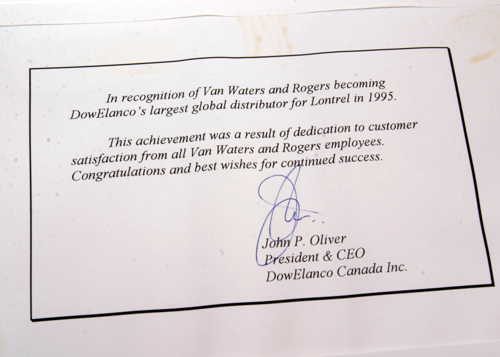 Limited Edition Signed Roman Swiderek Offset Lithograph "5pm at Portage & Main"